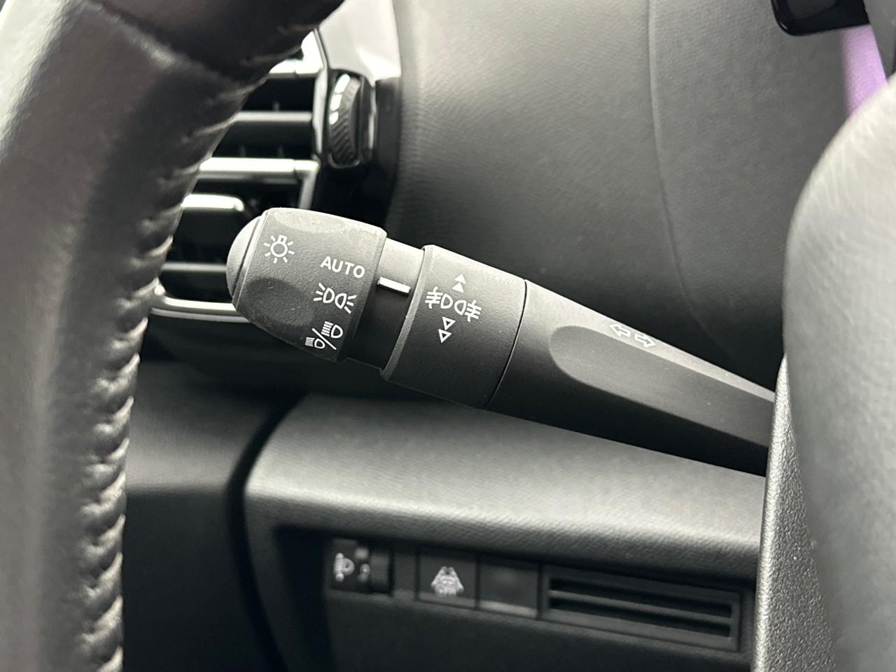 Citroën C4 puretech 130 s&s eat8 feel — photo 19
