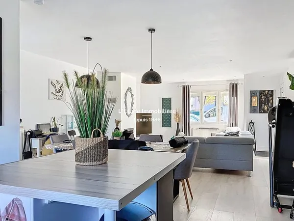 Maison de plain-pied 6 pièces 120 m²