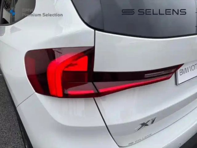 Bmw X1 sdrive18i 136ch — photo 17
