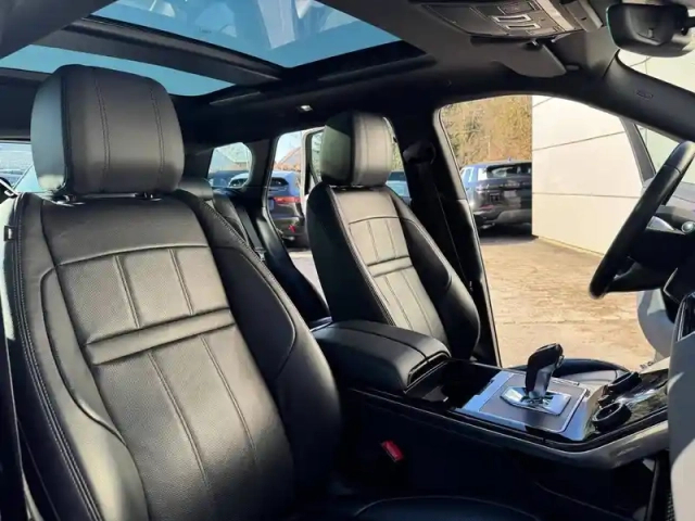 Land Rover Range Rover evoque mark i p300e phev awd bva8 — photo 22