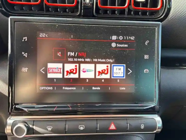 Citroën C3 Aircross puretech 110ch s&amp;s shine e6.d — photo 14