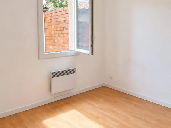 Studio 1 pièce 24 m²