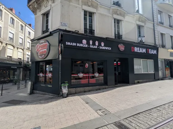 Local commercial loué hyper centre Angers