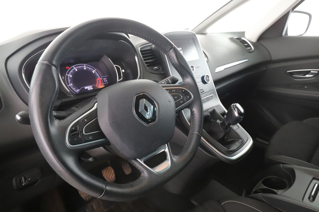 Renault Scenic 1.3 TCe Limited Deluxe — photo 10