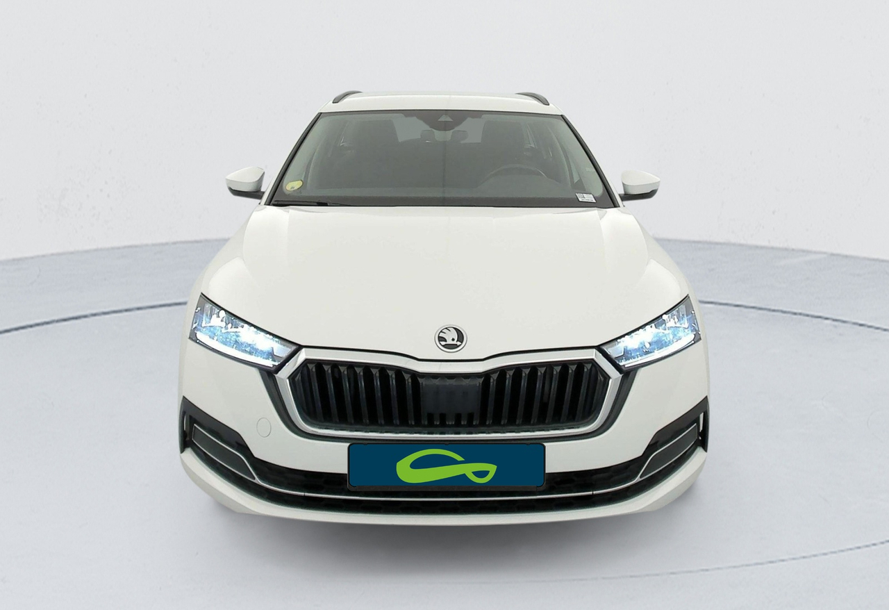 Skoda Octavia Combi — photo 8