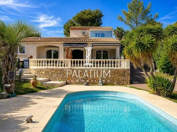 Maison 2 pièces 165 m²