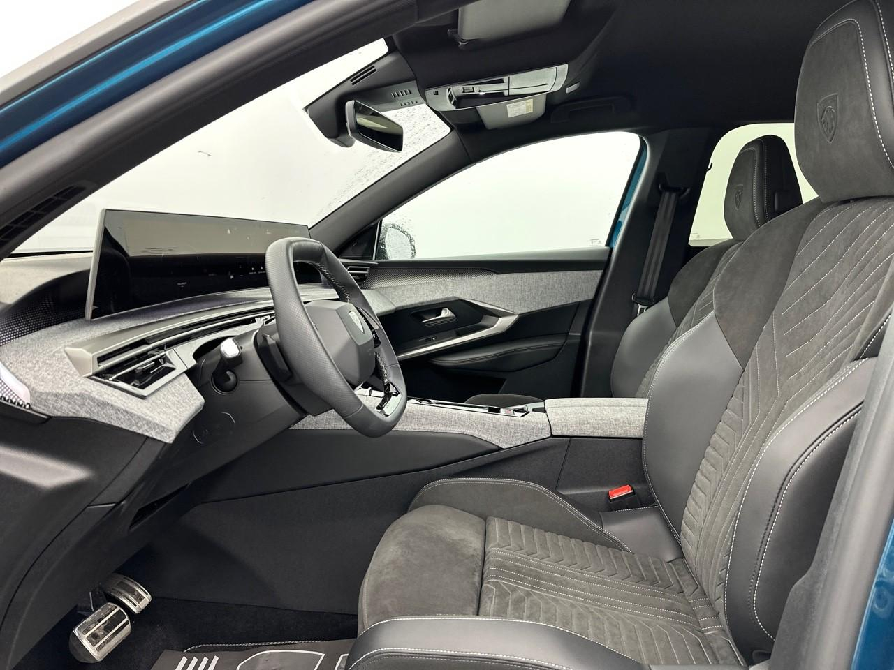 Peugeot 3008 hybrid 145 e-dcs6 gt — photo 9