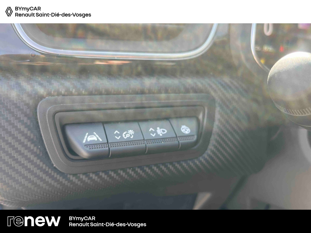Renault Captur E-Tech full hybrid 145 — photo 21
