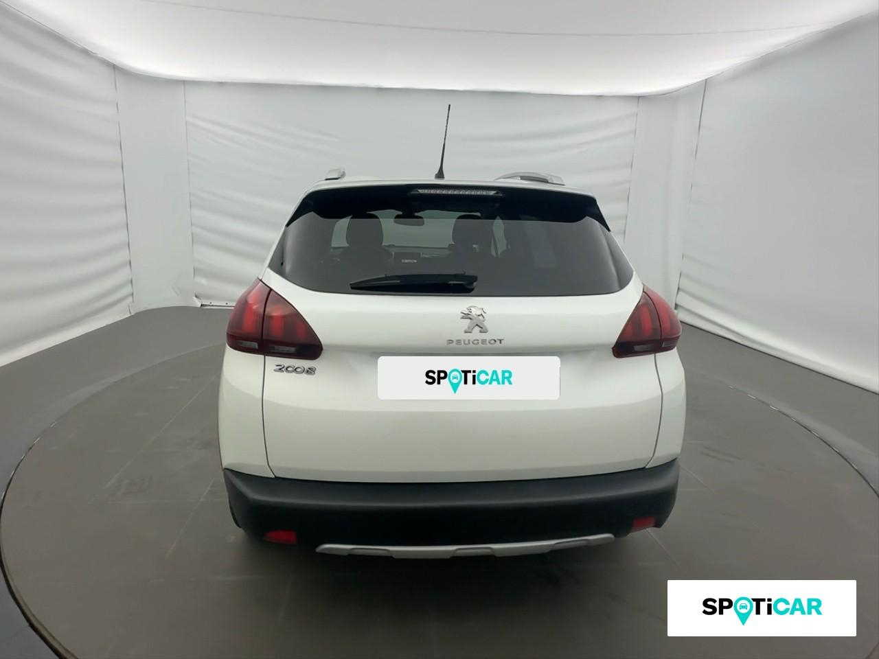 Peugeot 2008 1.2 puretech 130ch e6.c allure s&s — photo 5