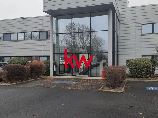 Bureaux 142 m²