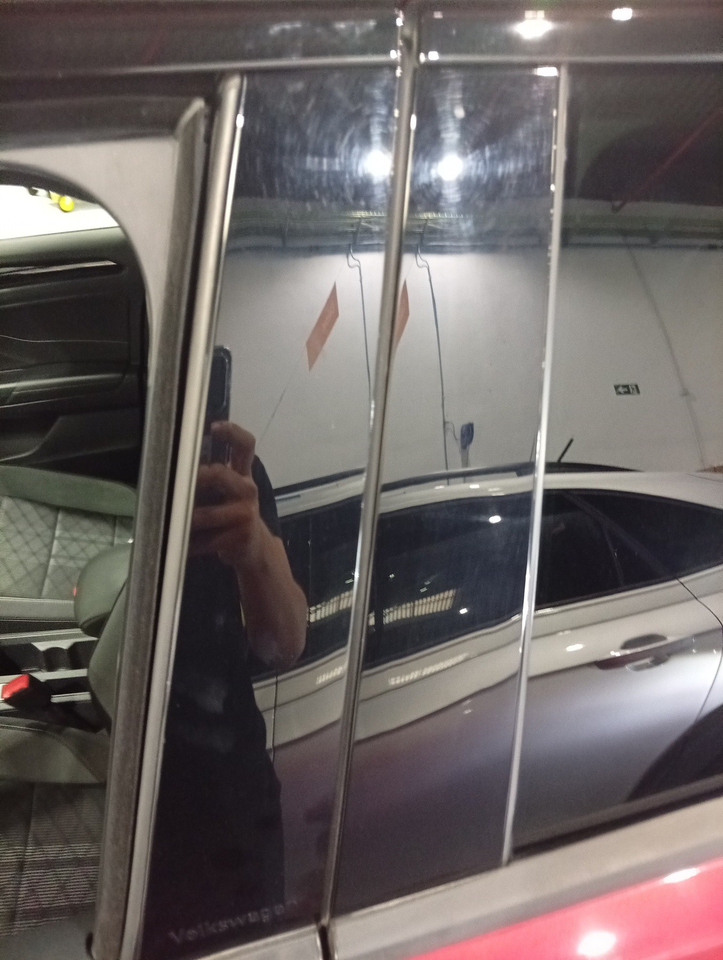 Volkswagen T-Roc — photo 38