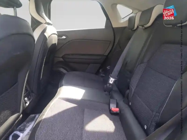 Renault Captur 1.3 tce mild hybrid 140ch techno — photo 11