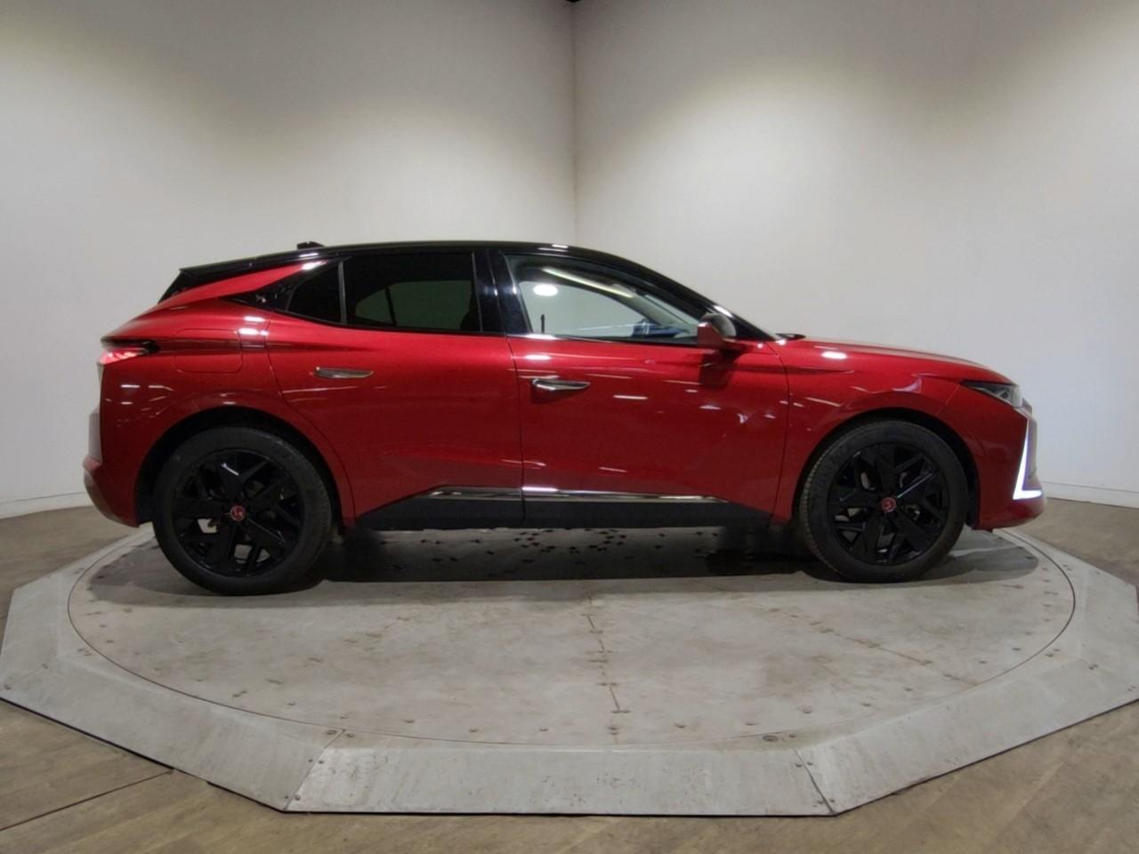 Ds Ds 4 bluehdi 130 eat8 performance line+ — photo 6
