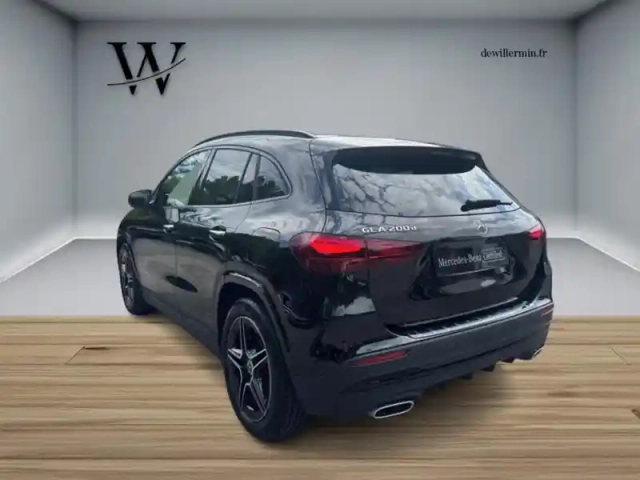 Mercedes Gla 200 d amg line — photo 2