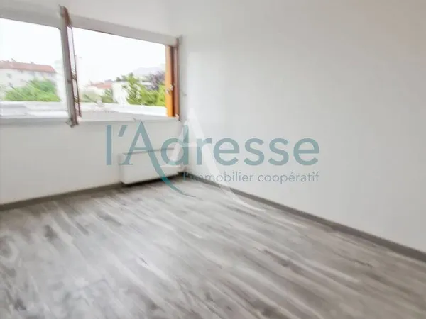 Appartement 1 pièce 27 m²
