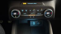 Ford Focus Sw 1.0 EcoBoost 125ch ST-Line — photo 28