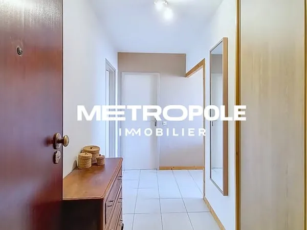 Appartement traversant de type 4 de 83 m2 environ