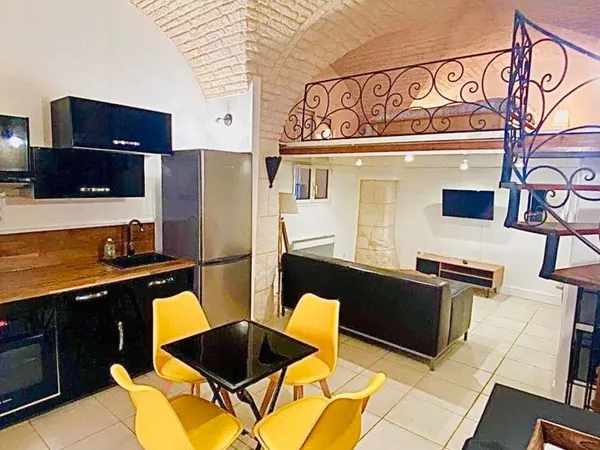 Grand studio atypique 28 m2_Saint-Jean-De-Vedas