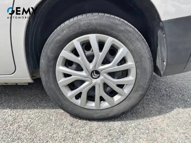 Citroën Berlingo taille m puretech 110 s&amp;s bvm6 — photo 11