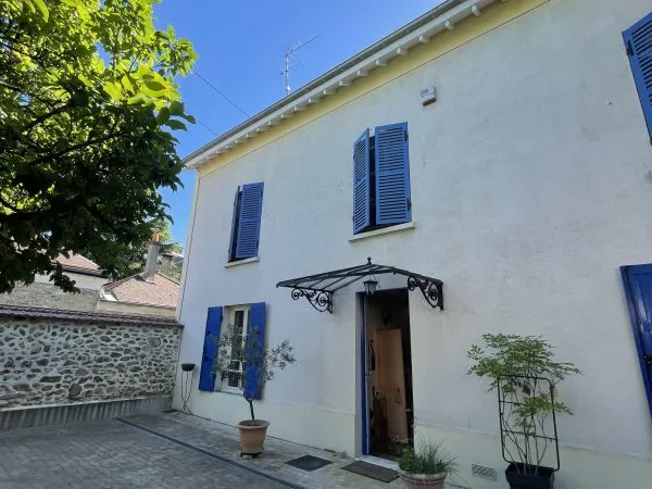 Vends maison de caractère à Draveil (Essonne) 5 chambres · 148m²
