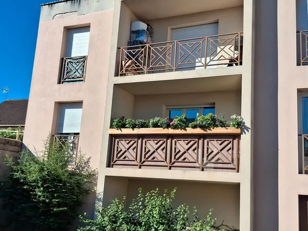 2 pièces 48m2 à Auxerre
