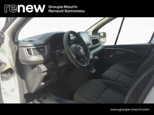 Renault Trafic fg l1h1 2t8 2.0 blue dci 130ch grand confort e6e — photo 12