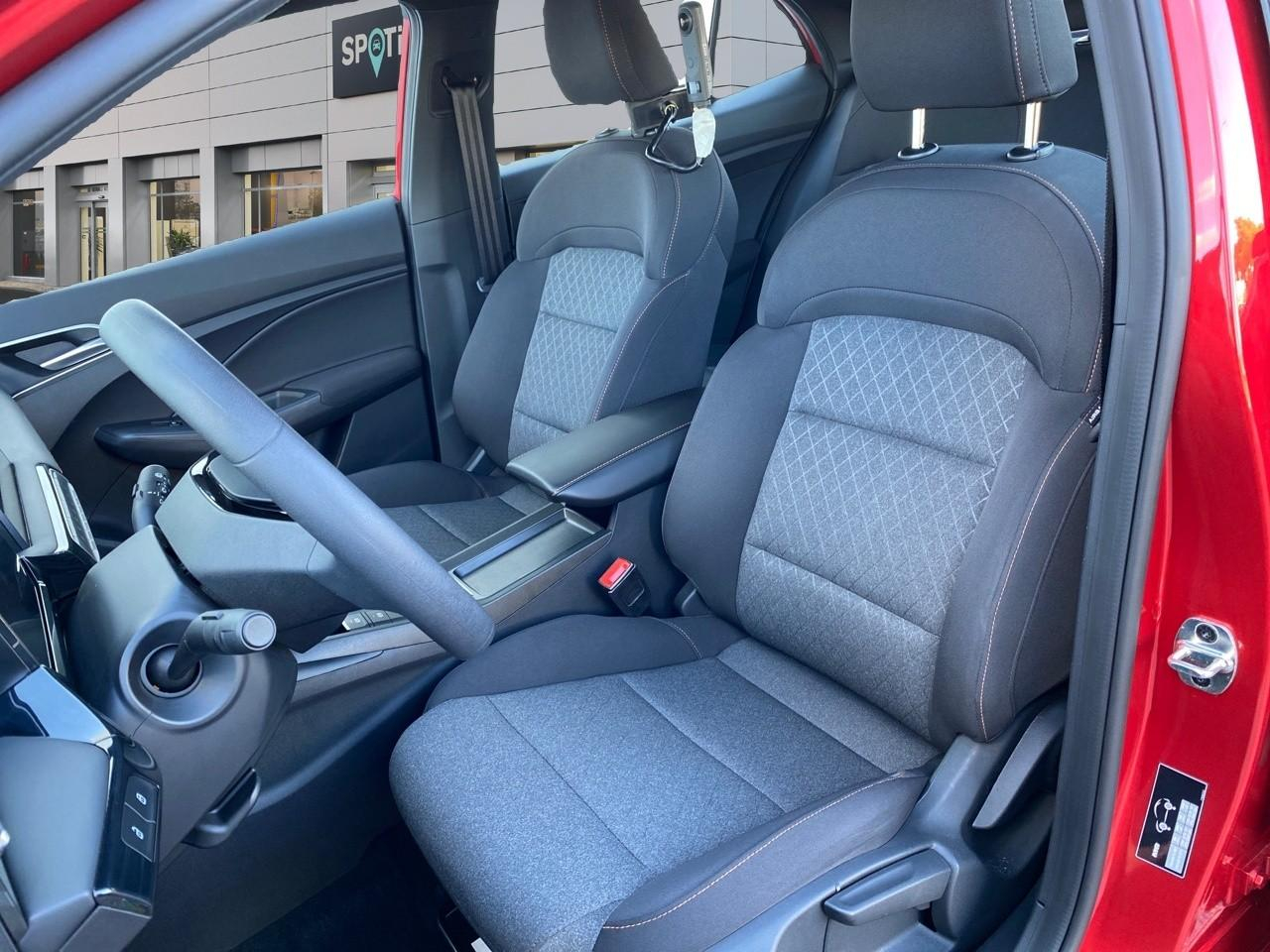 Mg Mg3 1.5 hybrid+ 195ch comfort — photo 9