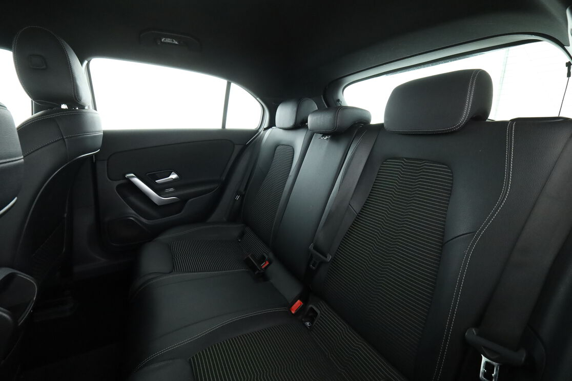Mercedes-Benz Classe A 220 7G-DCT — photo 13
