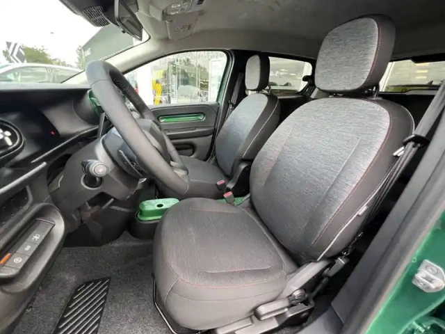 Renault Twingo e-tech electrique 80 ch autonomie urbaine — photo 5