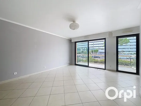 Villeneuve-Loubet - Appartement proche mer