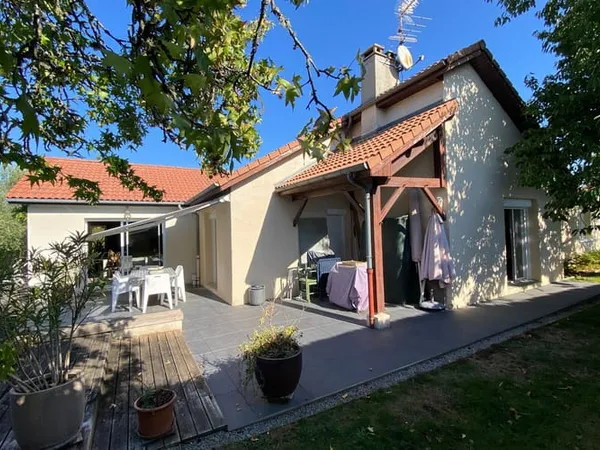 Maison 5 pièces 161 m²
