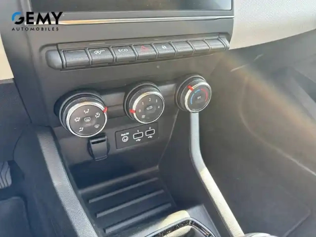 Renault Clio tce 90 — photo 19