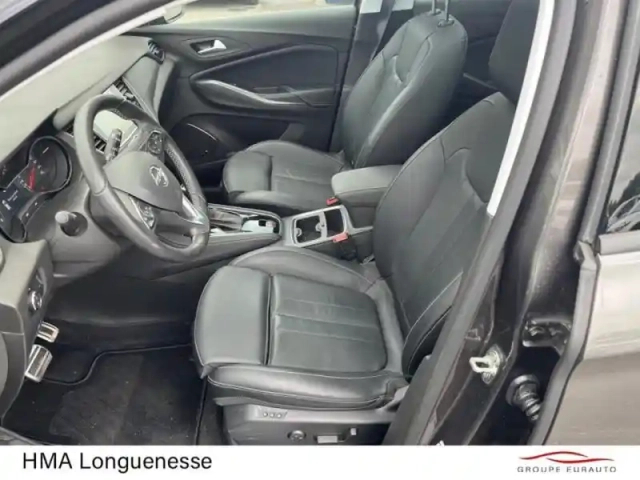 Opel Grandland X 1.2 turbo 130ch ultimate bva — photo 11