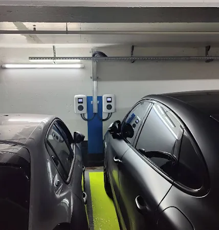 Parking 13 m²