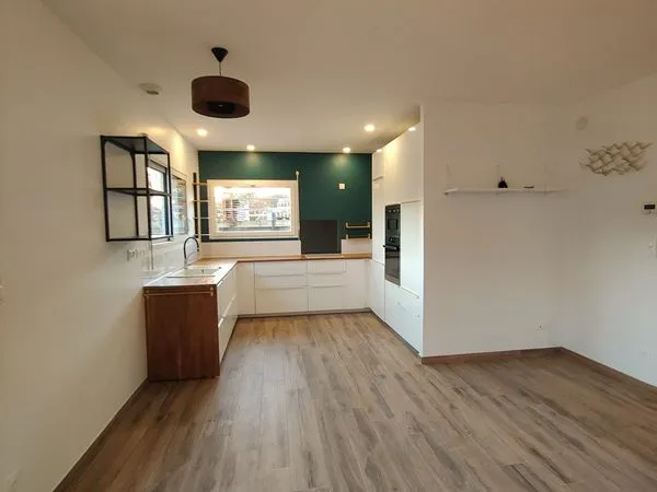 Charmante maison individuelle 60m² récente avec jardin privatif