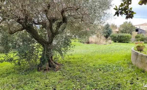 Terrain 400 m² Vergeze