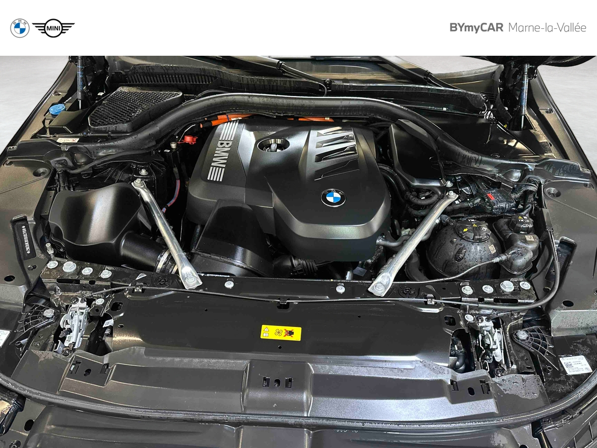 BMW Touring 530e xDrive PHEV 299 ch BVA8 — photo 17