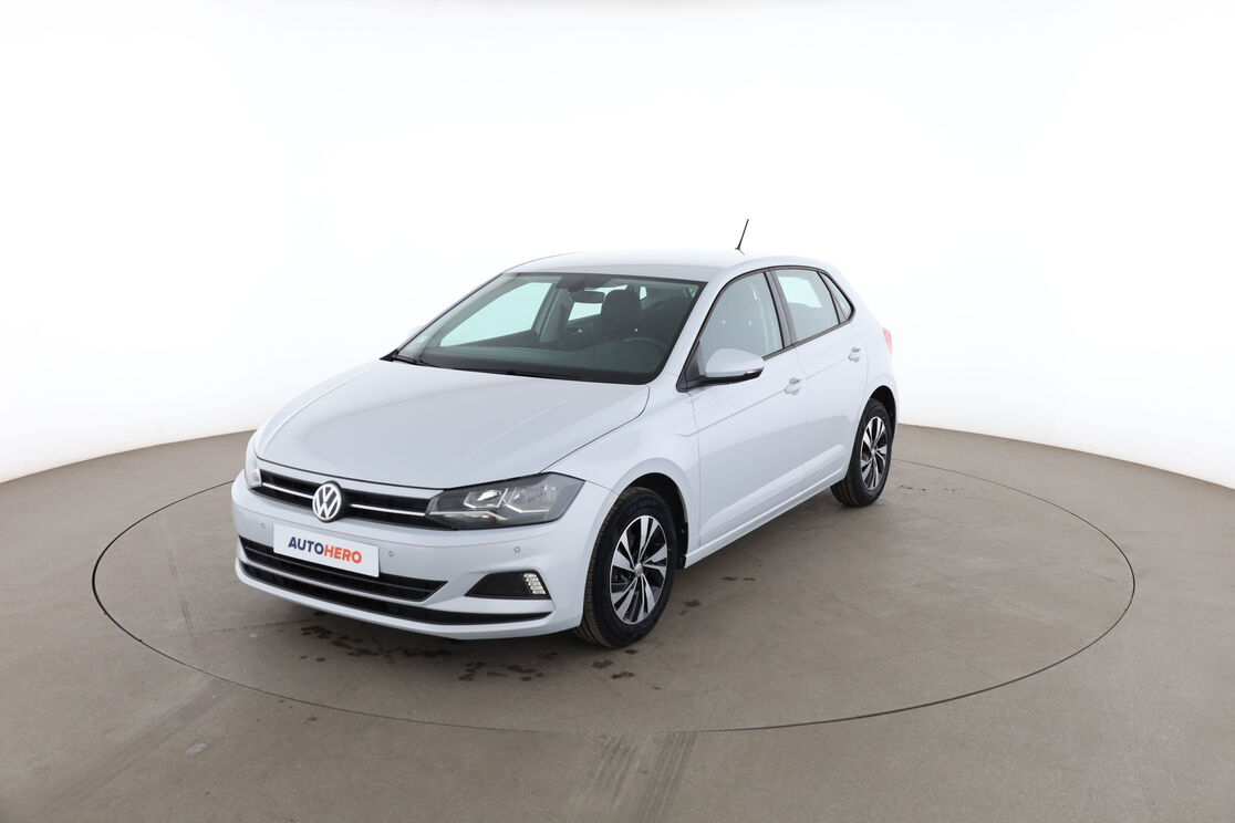 Volkswagen Polo 1.0 Confortline — photo 1