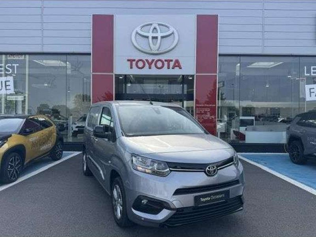 Toyota PROACE CITY Toyota Proace City EV Medium 100 D-4D Style RC23