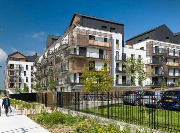 Bureaux 1592 m²