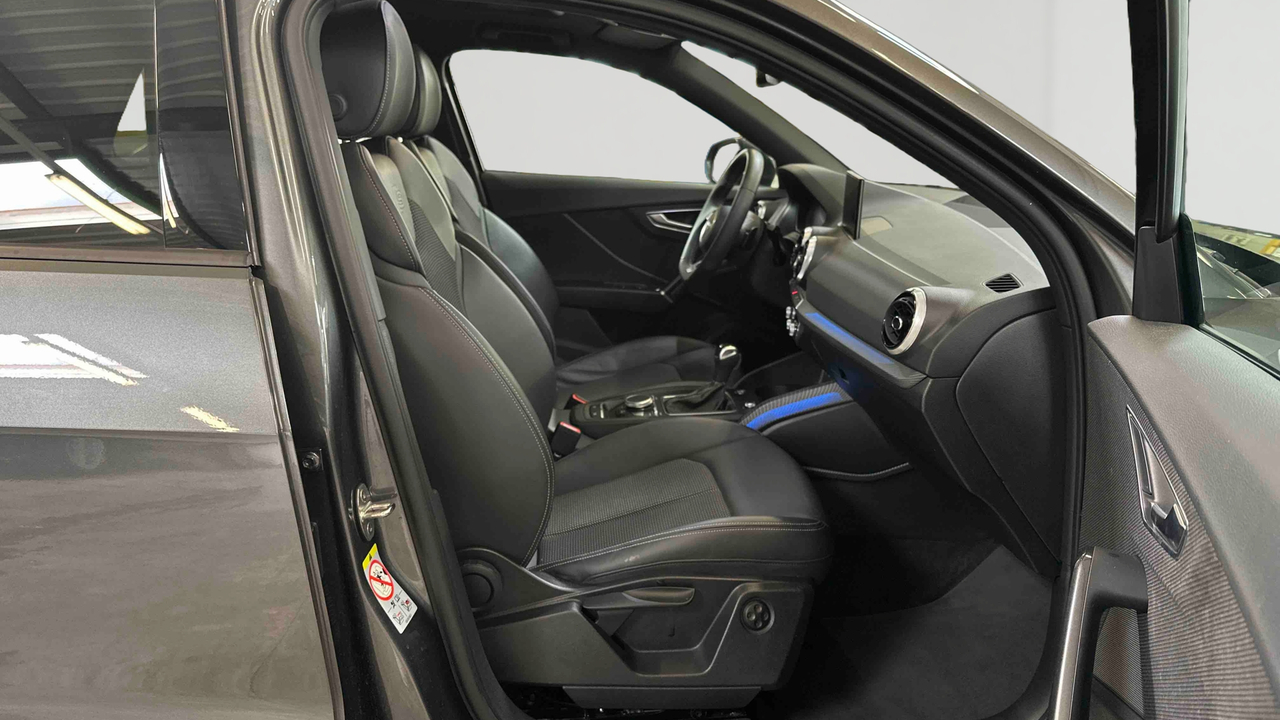Audi Q2 35 TFSI 150 S tronic 7 — photo 36