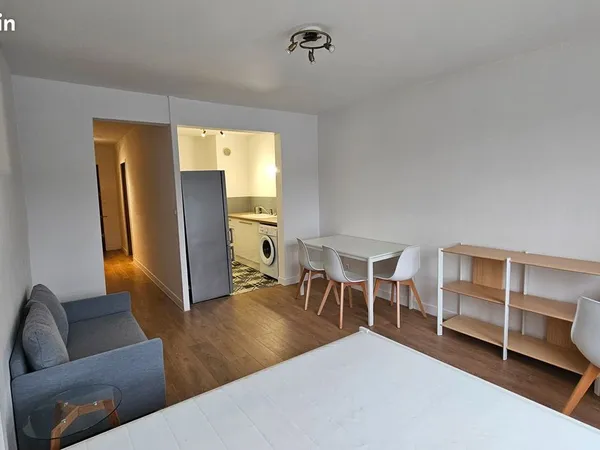 Gd studio 33 m2 meublé Rouen CHU chauffage inclus garage