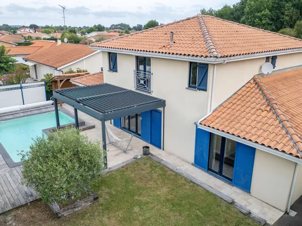 Maison 5 pièces 190 m²