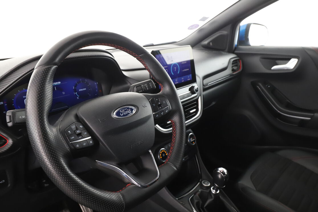 Ford Puma 1.0 EcoBoost Hybrid mHEV ST Line X — photo 10