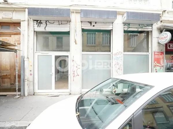 Local commercial 87 m²