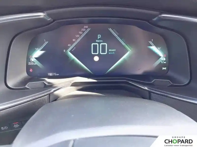 Ds Ds 7 ds7 crossback hybride e-tense 300 eat8 4x4 — photo 17