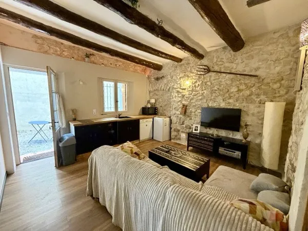 APPARTEMENT T2 RÉNOVÉ A VENDRE SUR EGUILLES