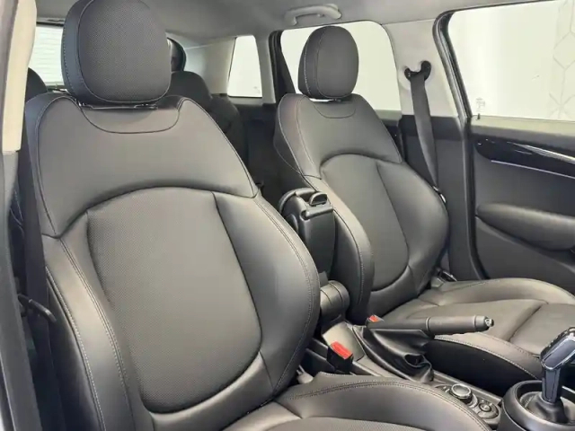 Mini Mini hatch 5 portes cooper 136 ch dkg7 — photo 66
