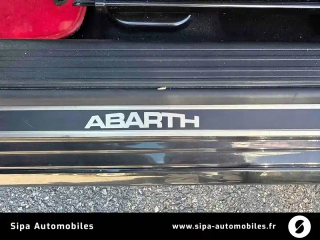 Abarth 500 595 1.4 turbo 16v t-jet 180 ch — photo 21