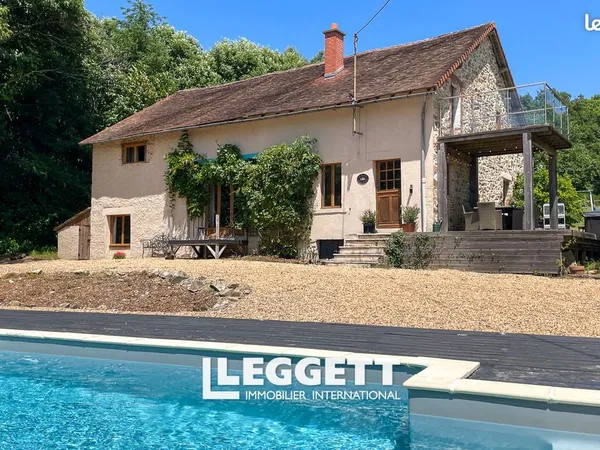Maison 8 pièces 205 m²